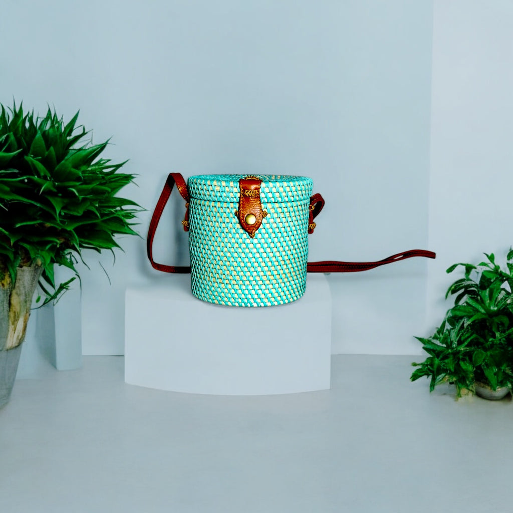 Bucket Rattans Bag – Handwoven, Stylish & Naturally Chic