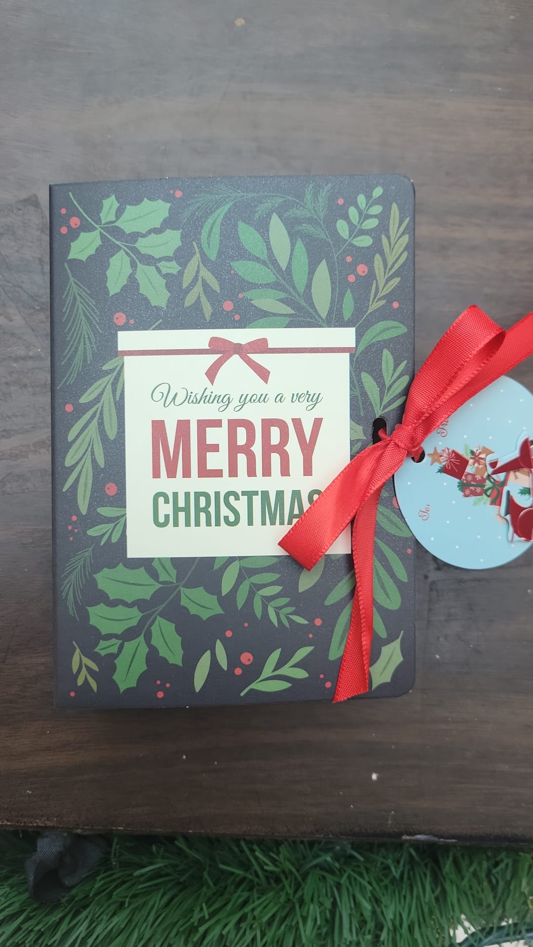 Dubai Pistachio Crunch Chocolates