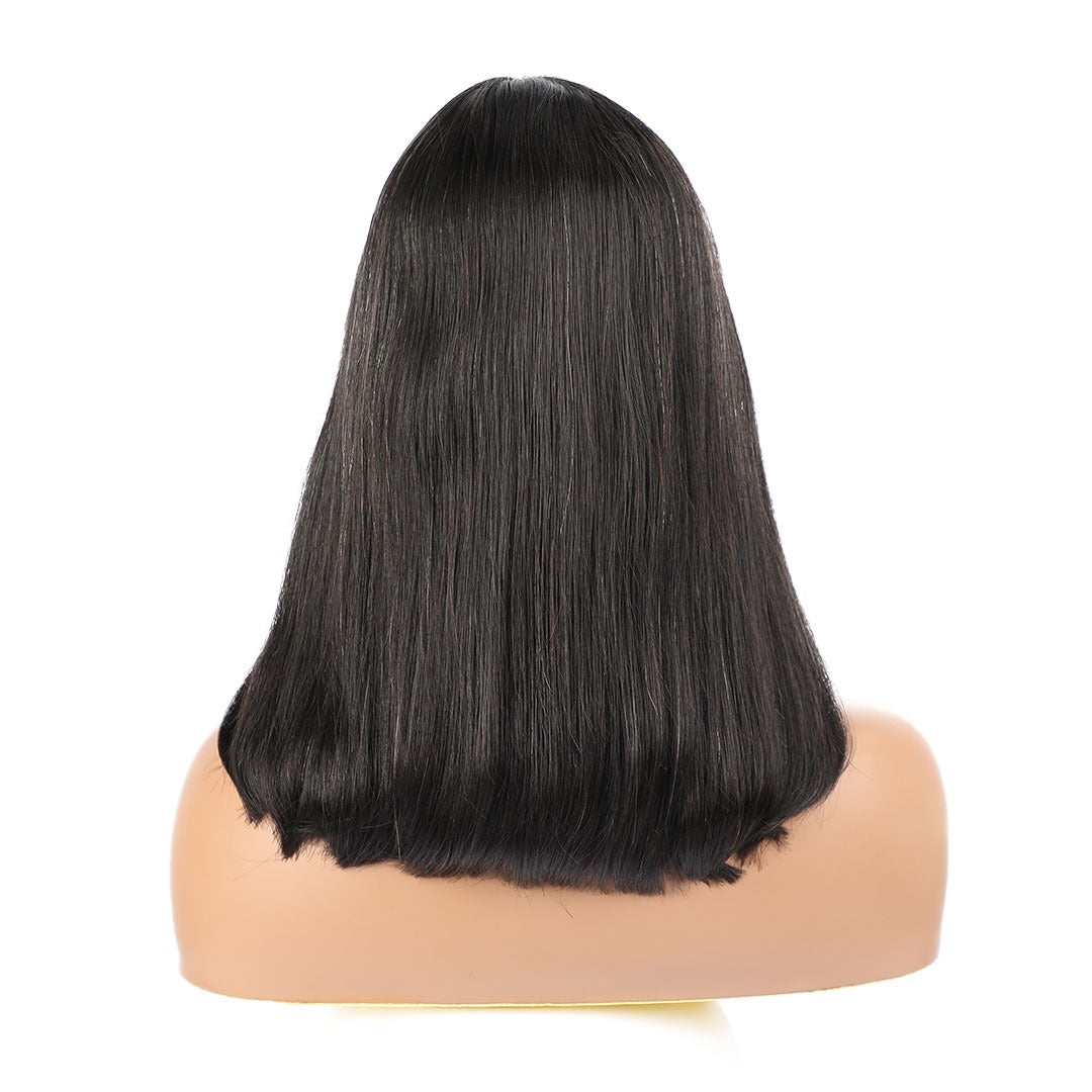 Perruque lisse avec frange | 100 % cheveux brésiliens | Noir naturel | Perruque sans colle, entièrement fabriquée à la machine | Résistante à la chaleur | Douce et soyeuse | Coupe au carré mi-longue