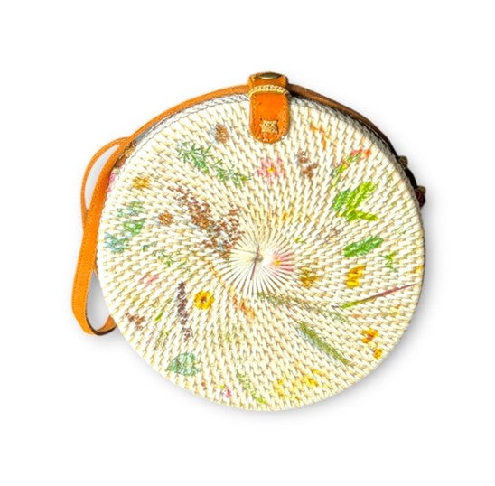 Floral Rattans Bag – Handwoven Elegance with a Blooming Touch